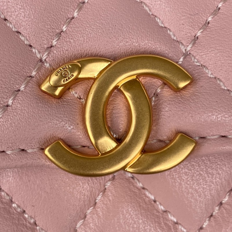 Chanel 101 2