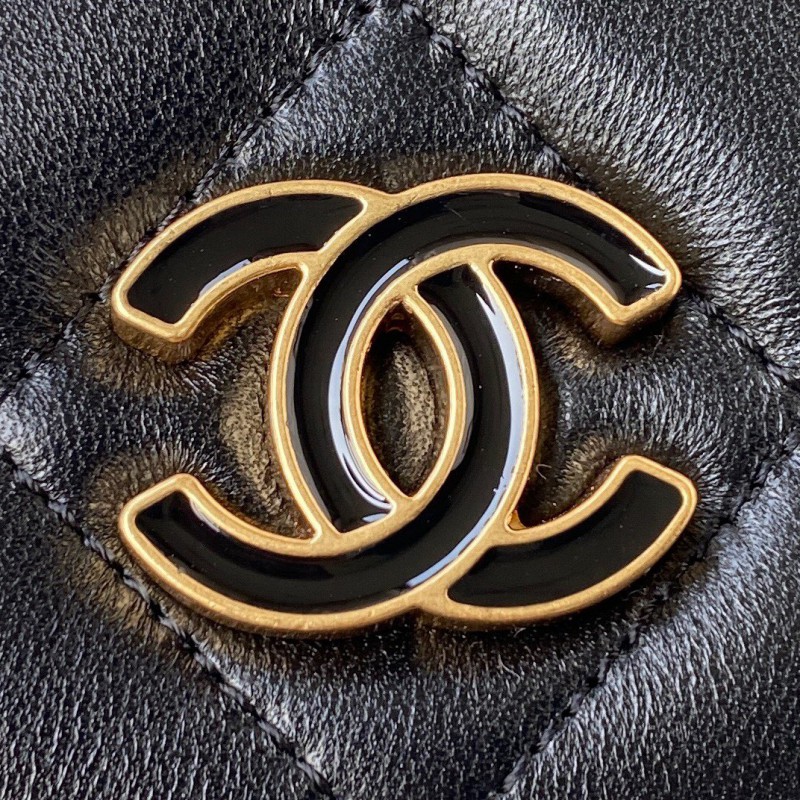 Chanel 136 2