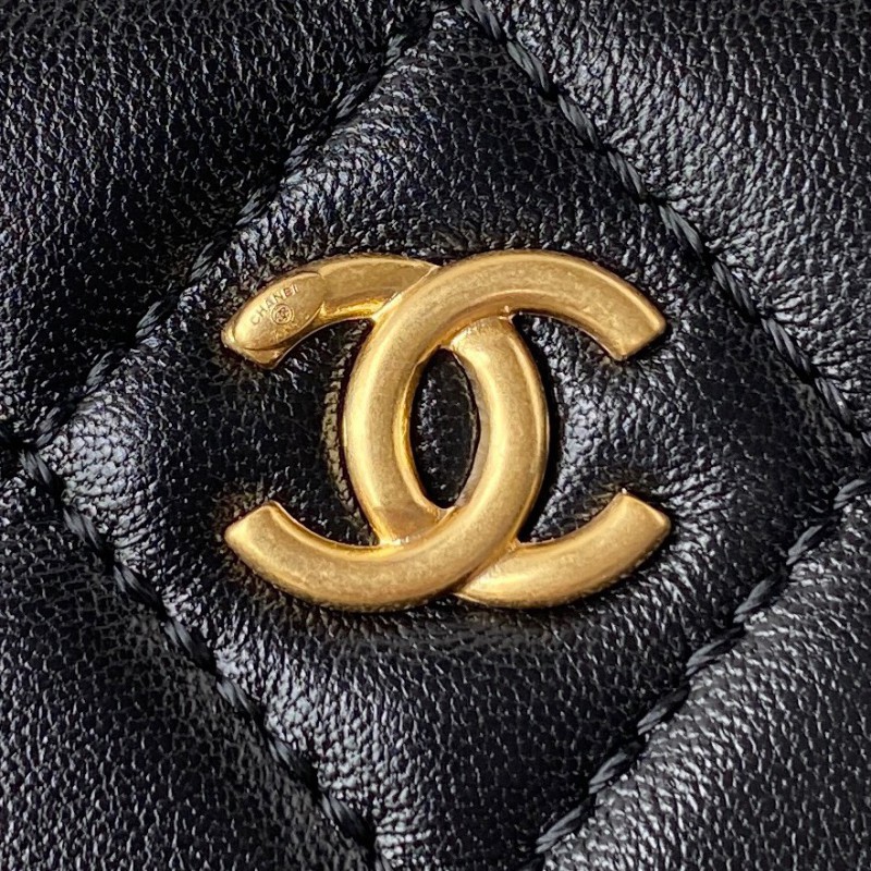 Chanel 185 2