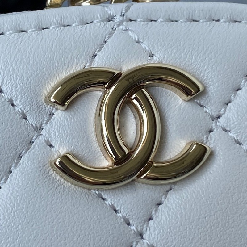 Chanel 218 2