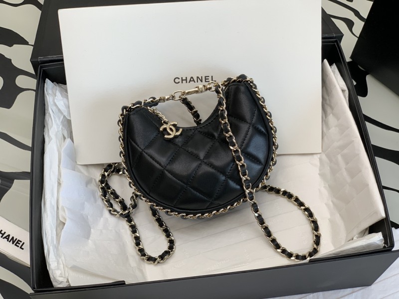 Chanel 242 2