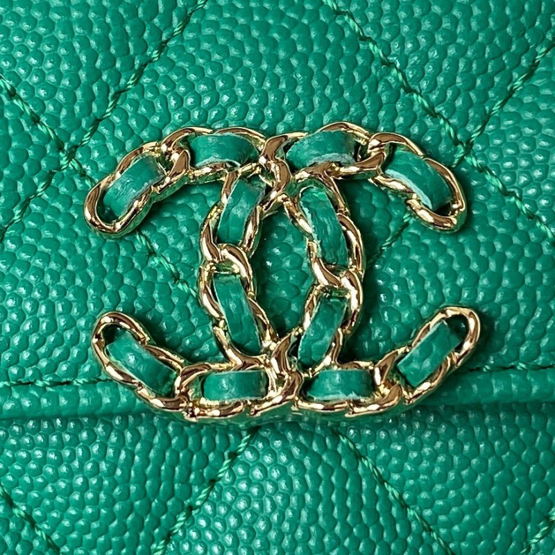 Chanel 250 2