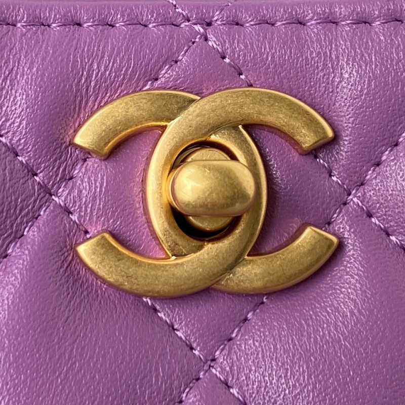 Chanel 320 2