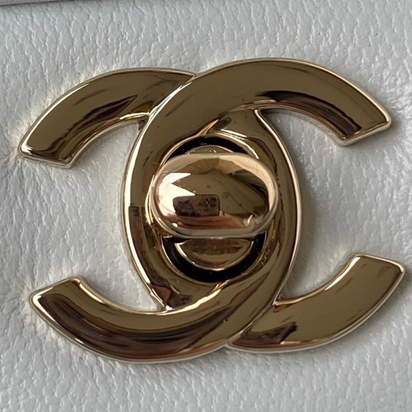Chanel 366 2