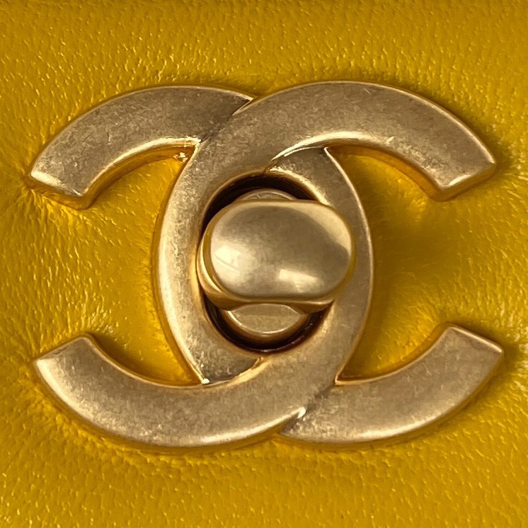 Chanel 373 2