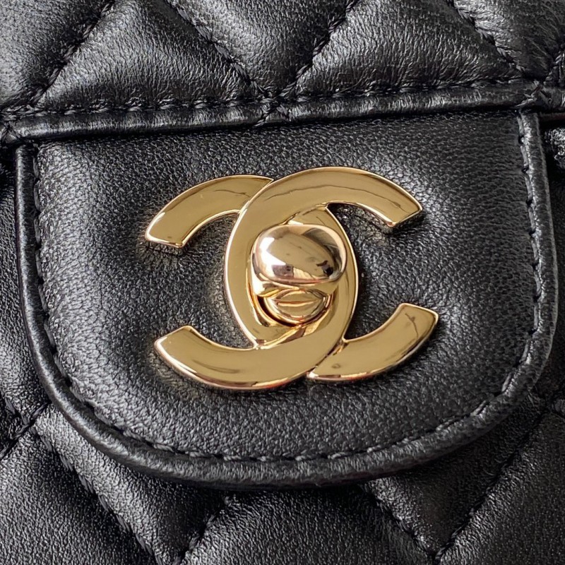 Chanel 390 2