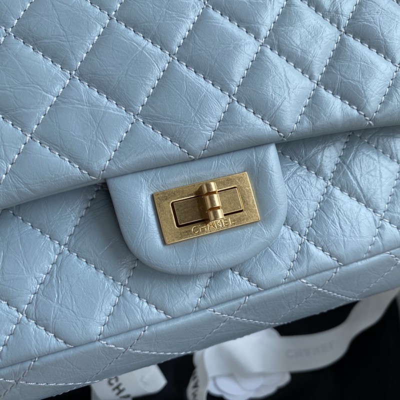 Chanel 558 2