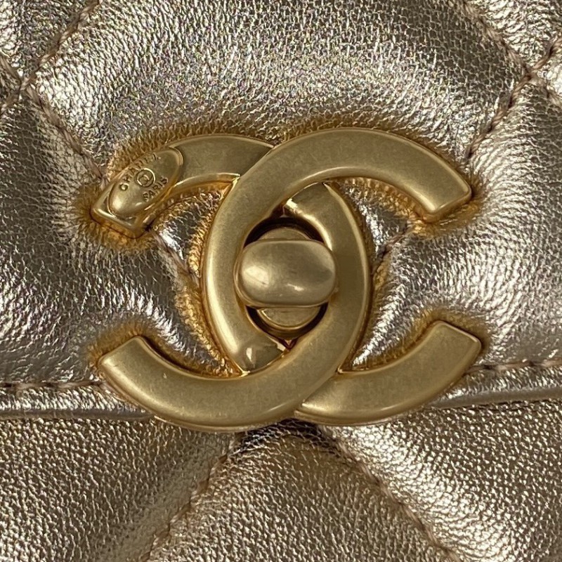 Chanel 579 2