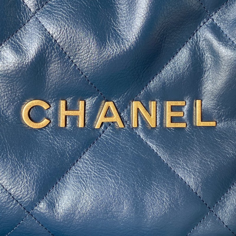 Chanel 589 2