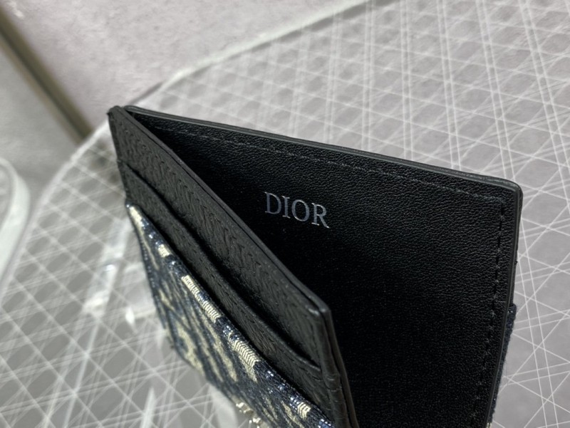 Dior 004 3