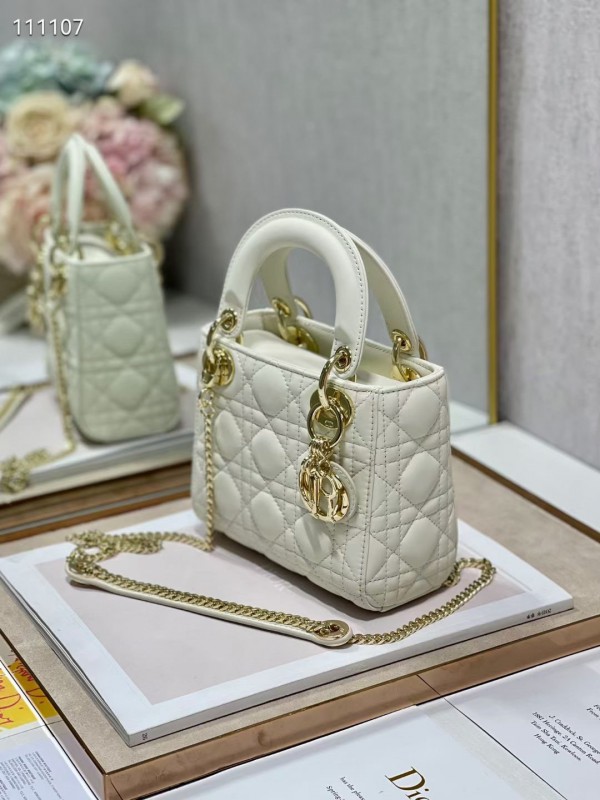 Dior 089 3