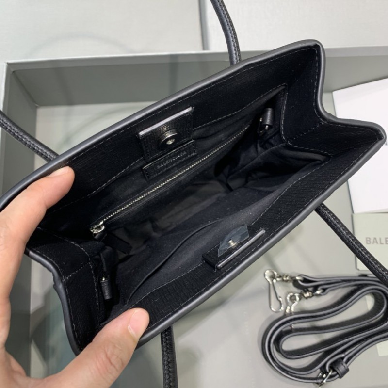 Balenciaga 091 3