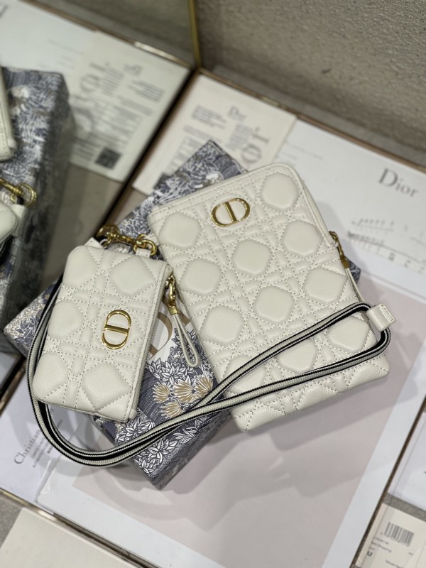 Dior 049 3
