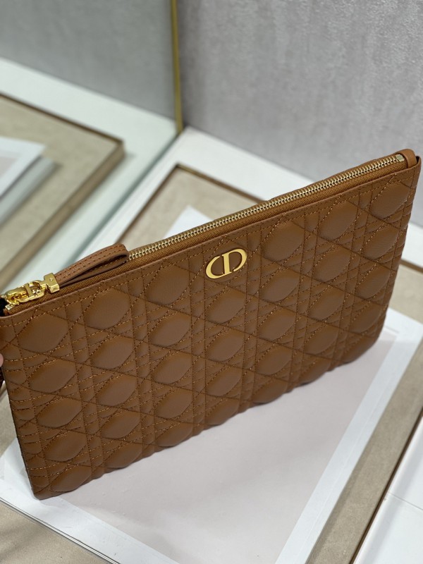 Dior 069 3