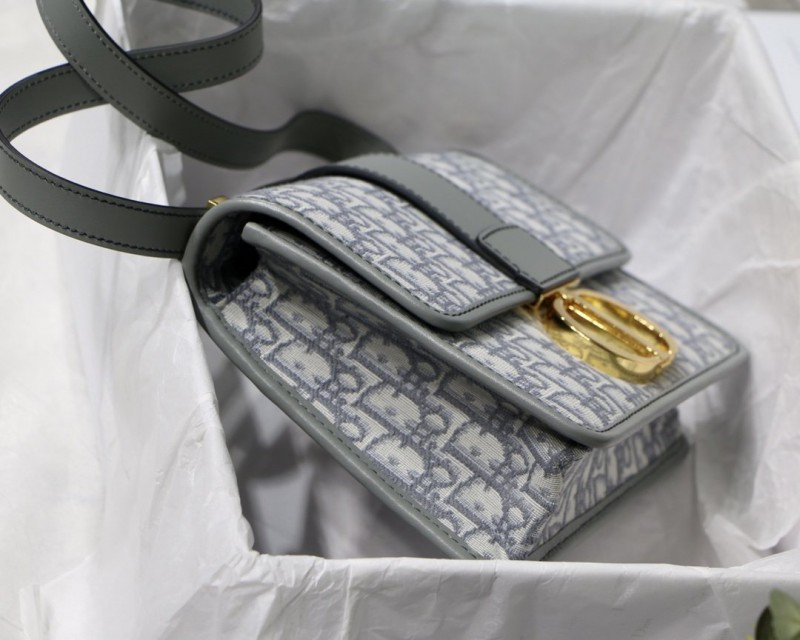 Dior 090 3