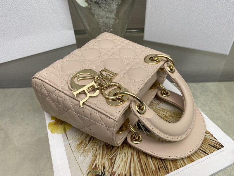Dior 108 3