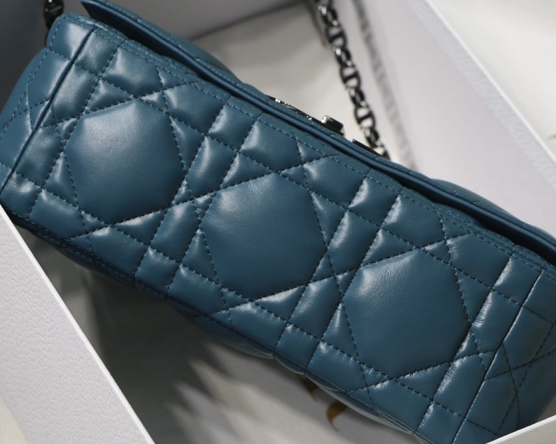 Dior 111 3
