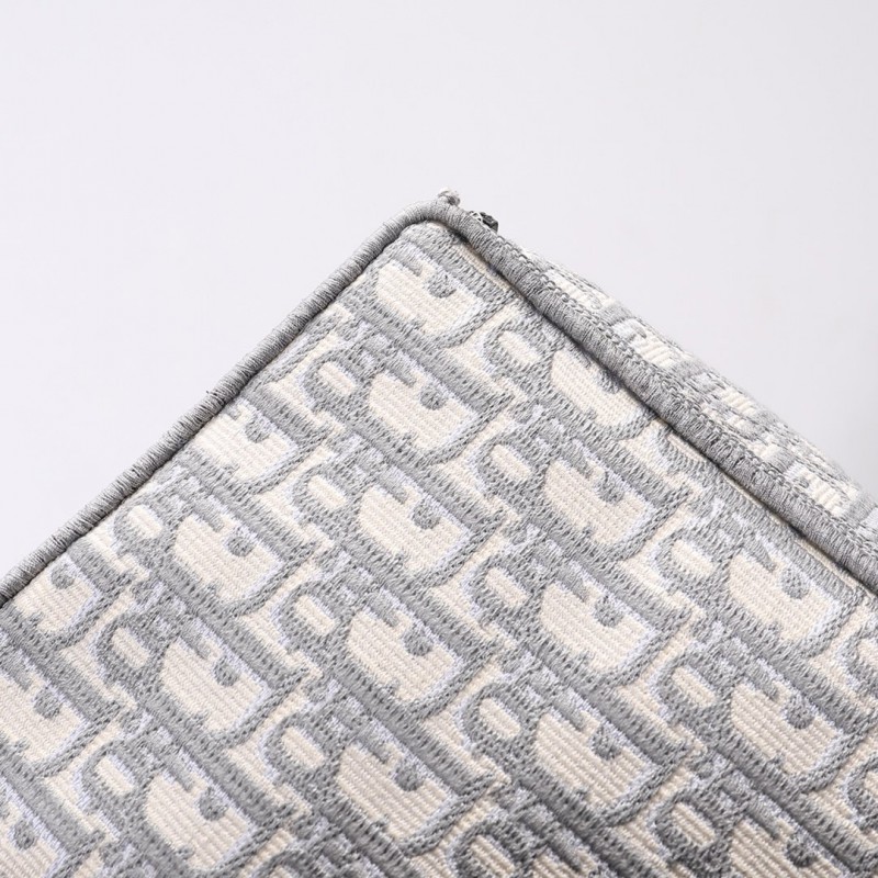 Dior 140 3