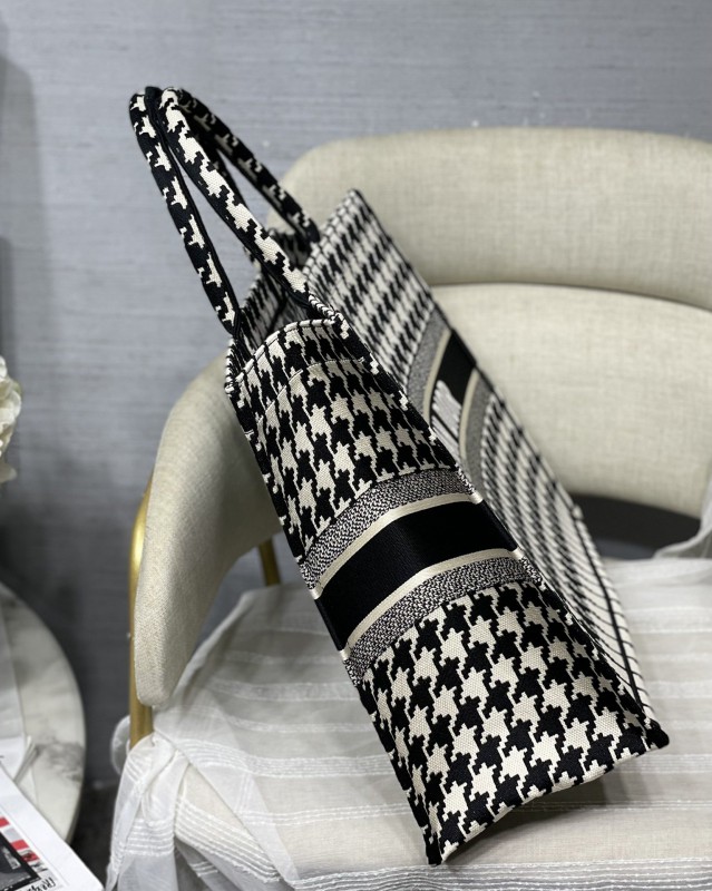 Dior 190 3