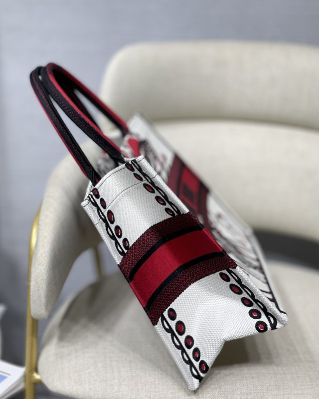 Dior 214 3