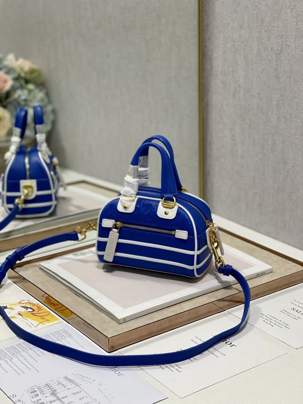 Dior 245 3