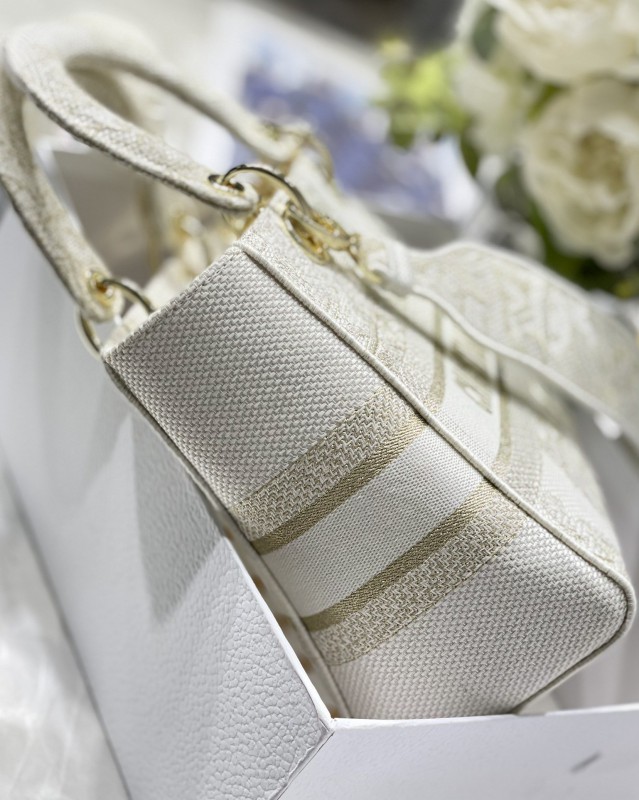 Dior 273 3