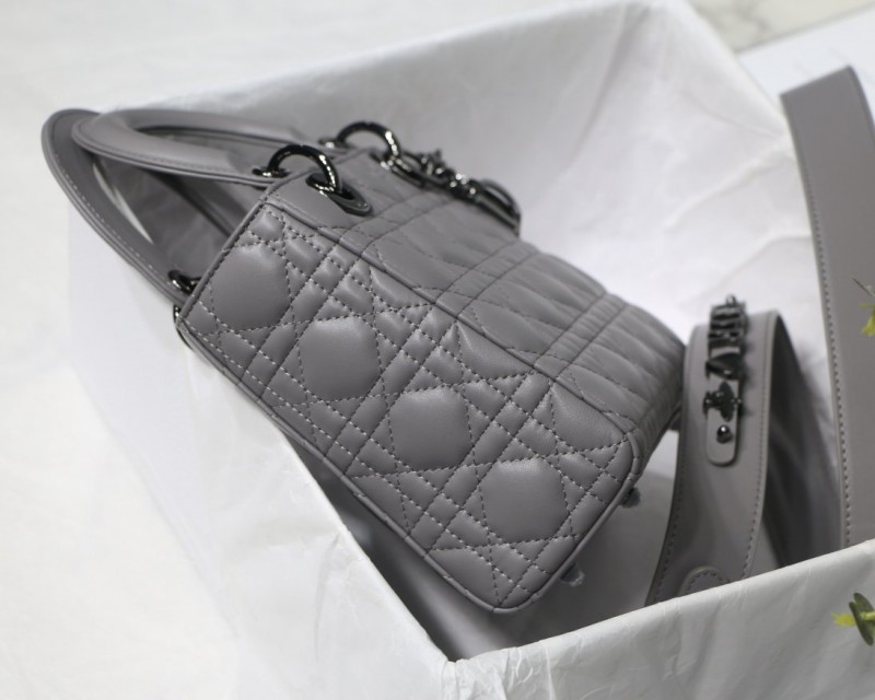 Dior 281 3
