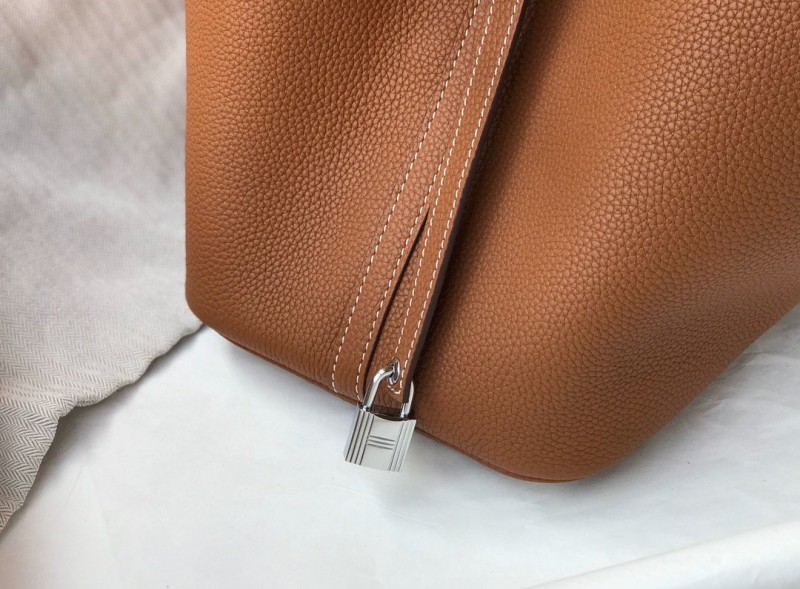 Hermes 037 3