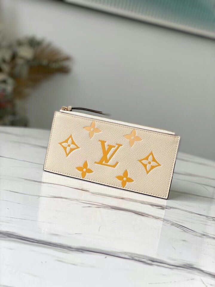 LV 028 3