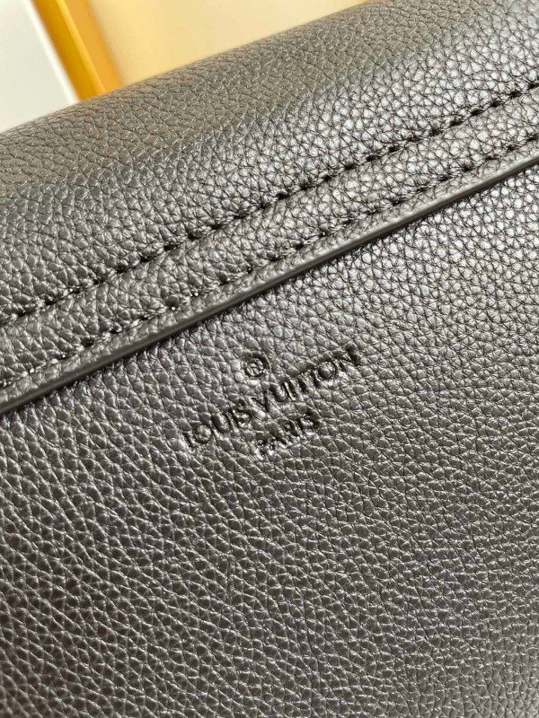 LV 074 3