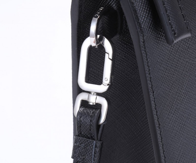 Prada 022 3