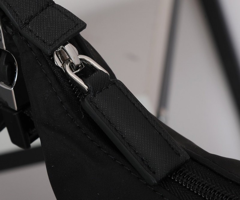 Prada 043 3