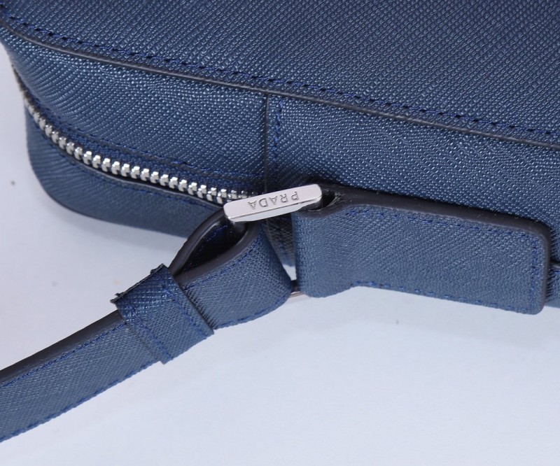 Prada 049 3