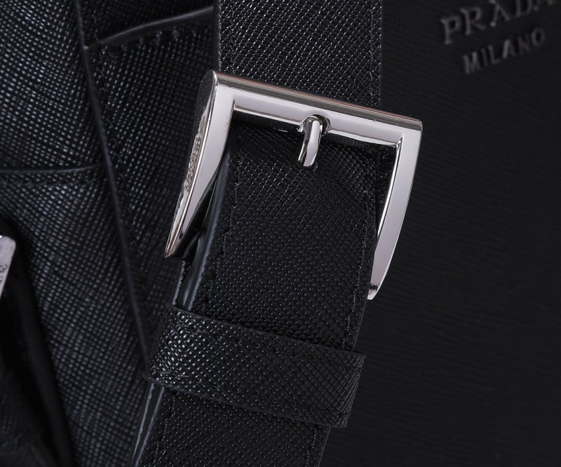 Prada 050 3