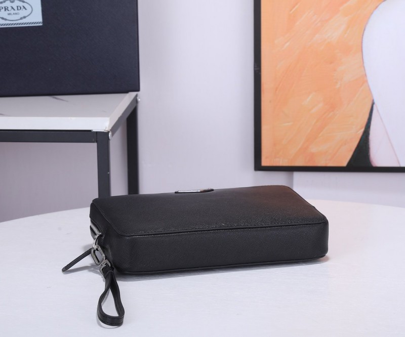 Prada 074 3