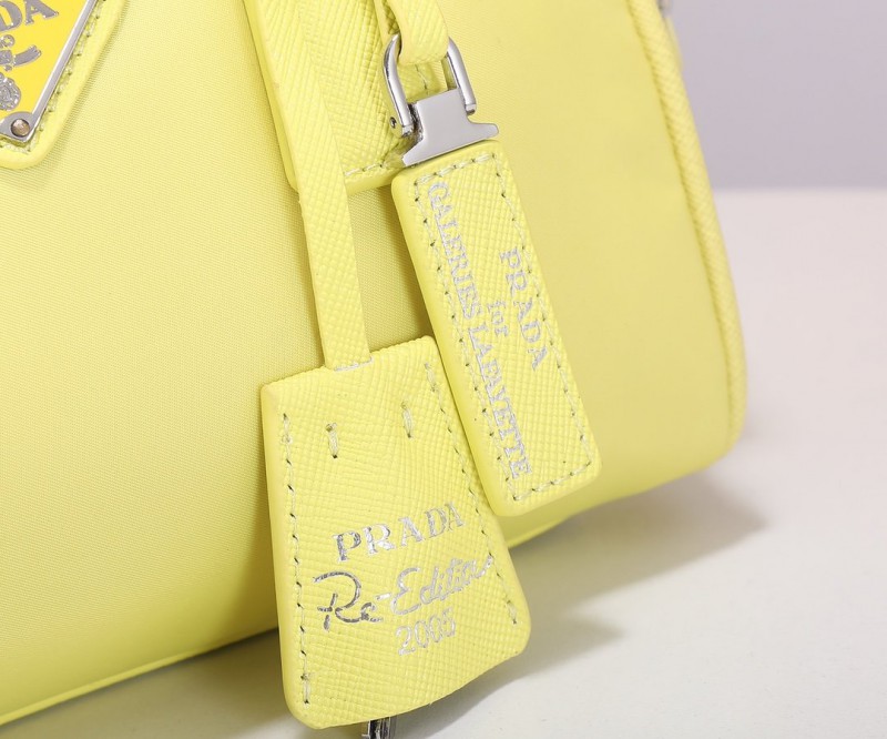 Prada 084 3