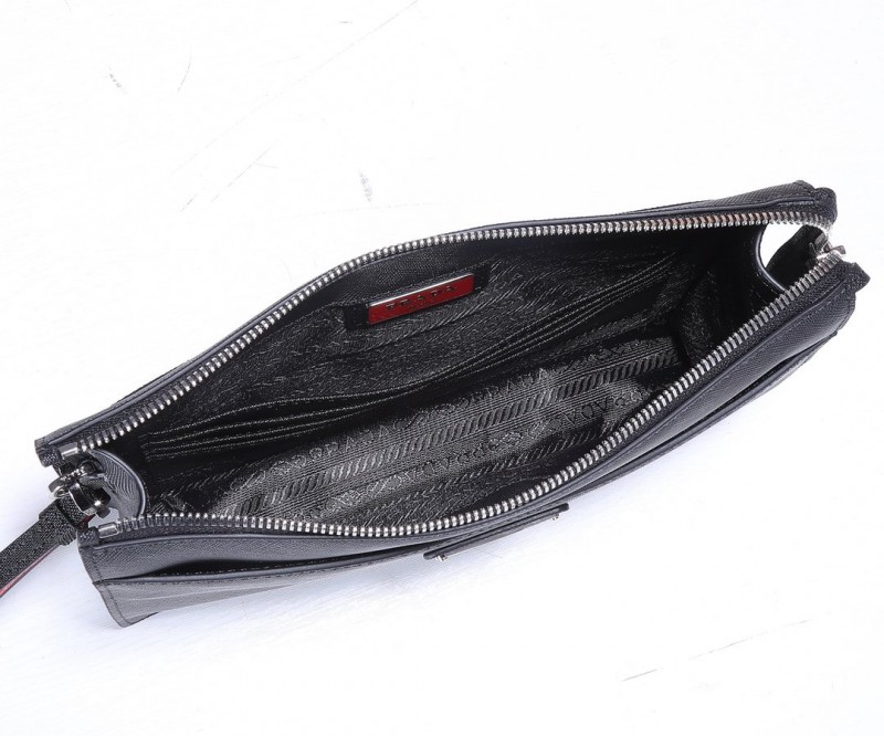 Prada 105 3