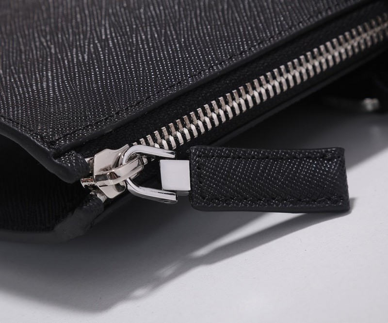 Prada 127 3