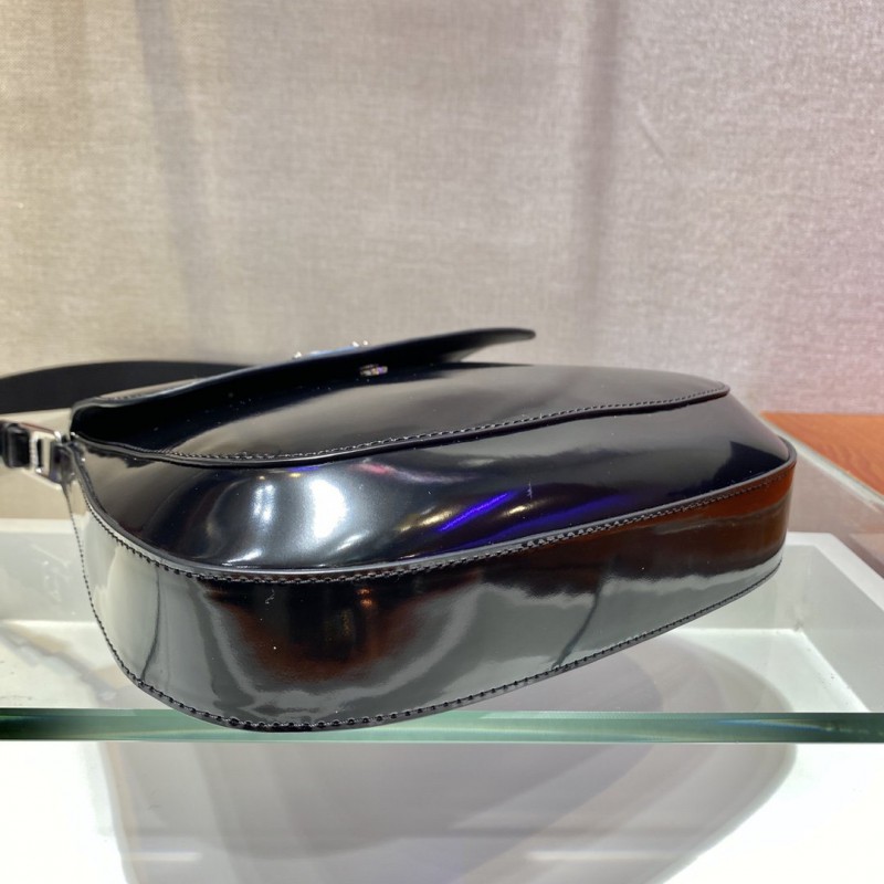 Prada 152 3