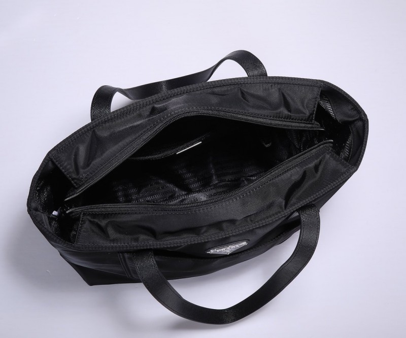 Prada 176 3