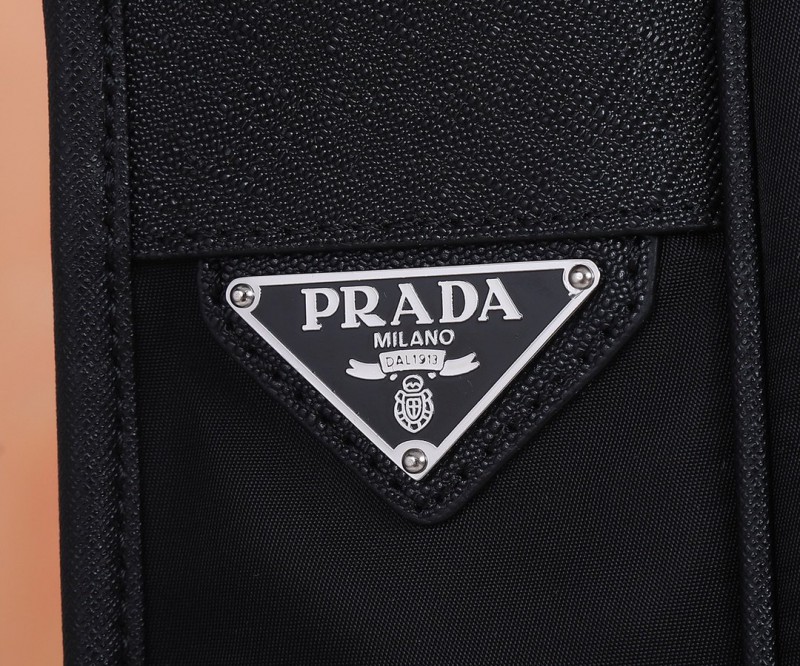 Prada 182 3