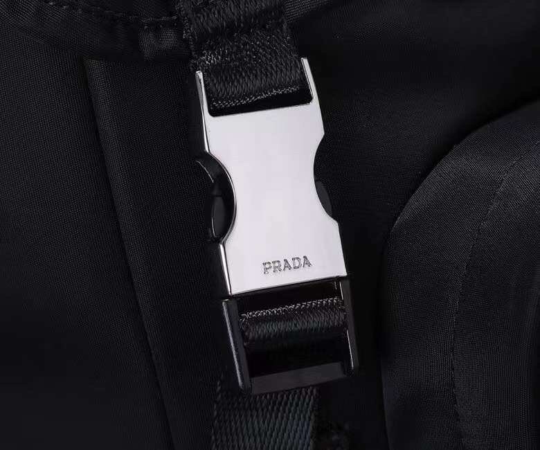 Prada 223 3