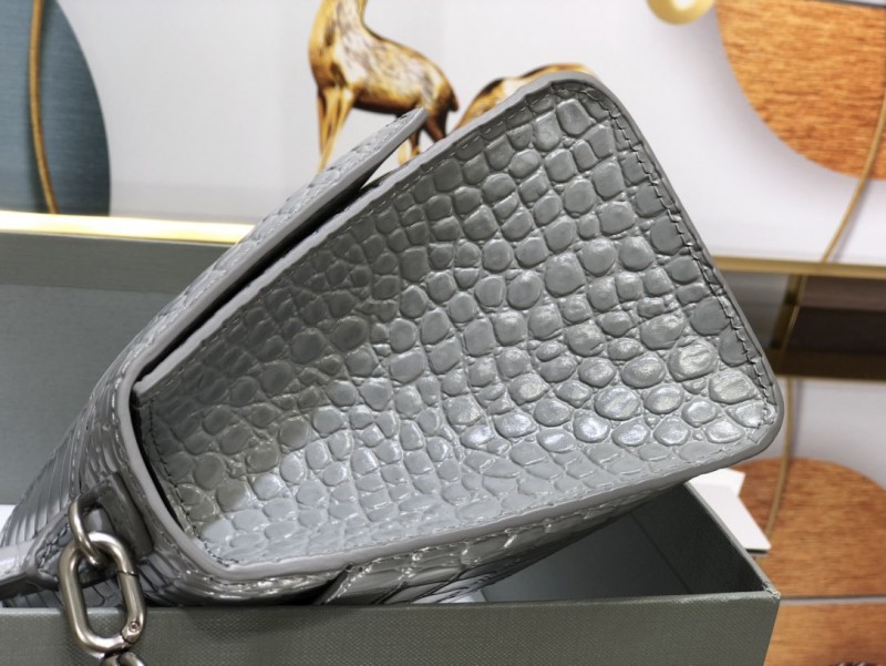 Balenciaga 103 3