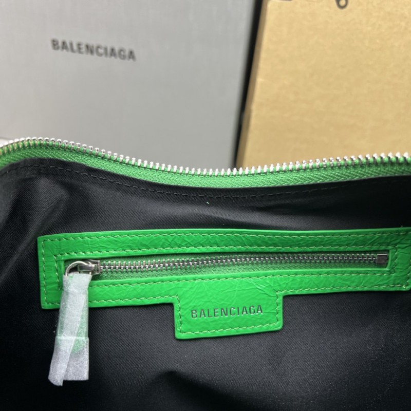 Balenciaga 143 3