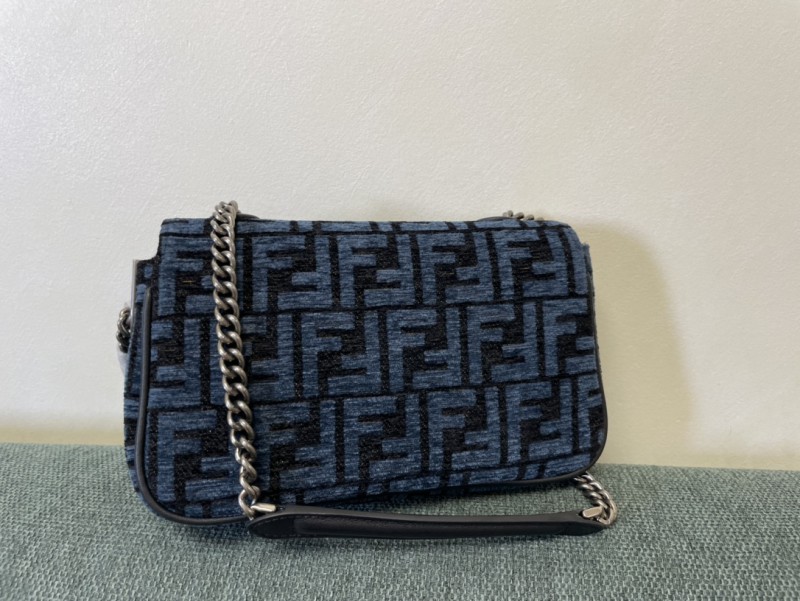 Fendi 017 3