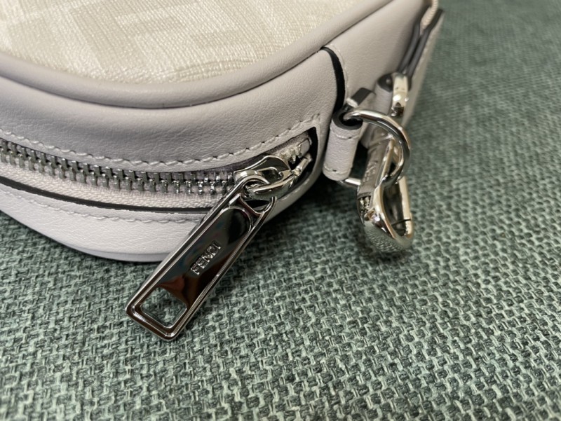 Fendi 020 3