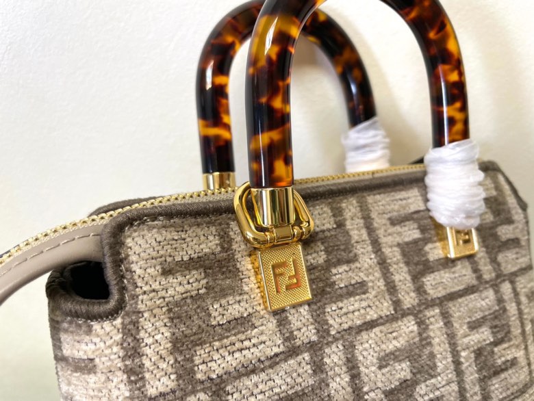 Fendi 025 3