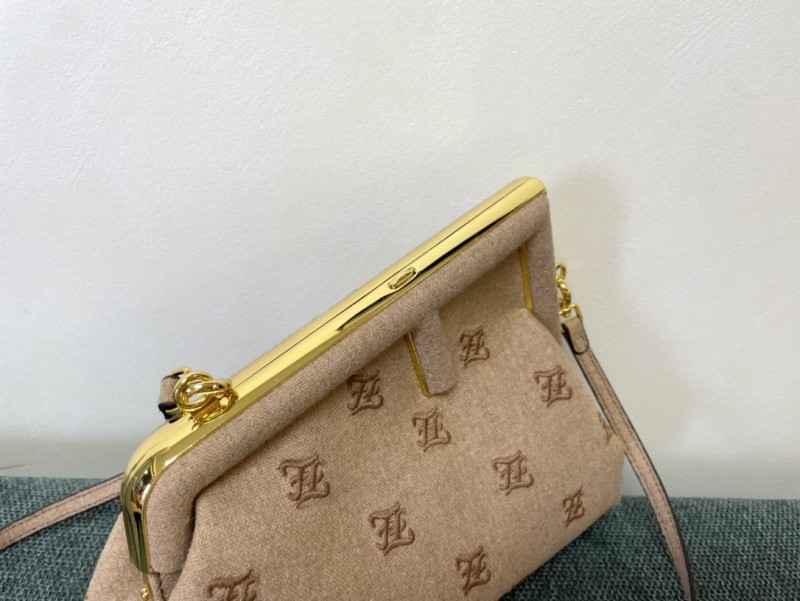 Fendi 038 3