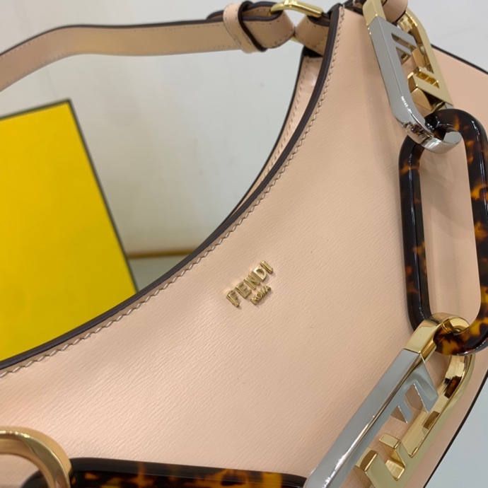 Fendi 057 3