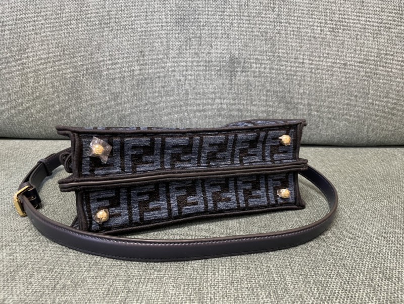 Fendi 066 3